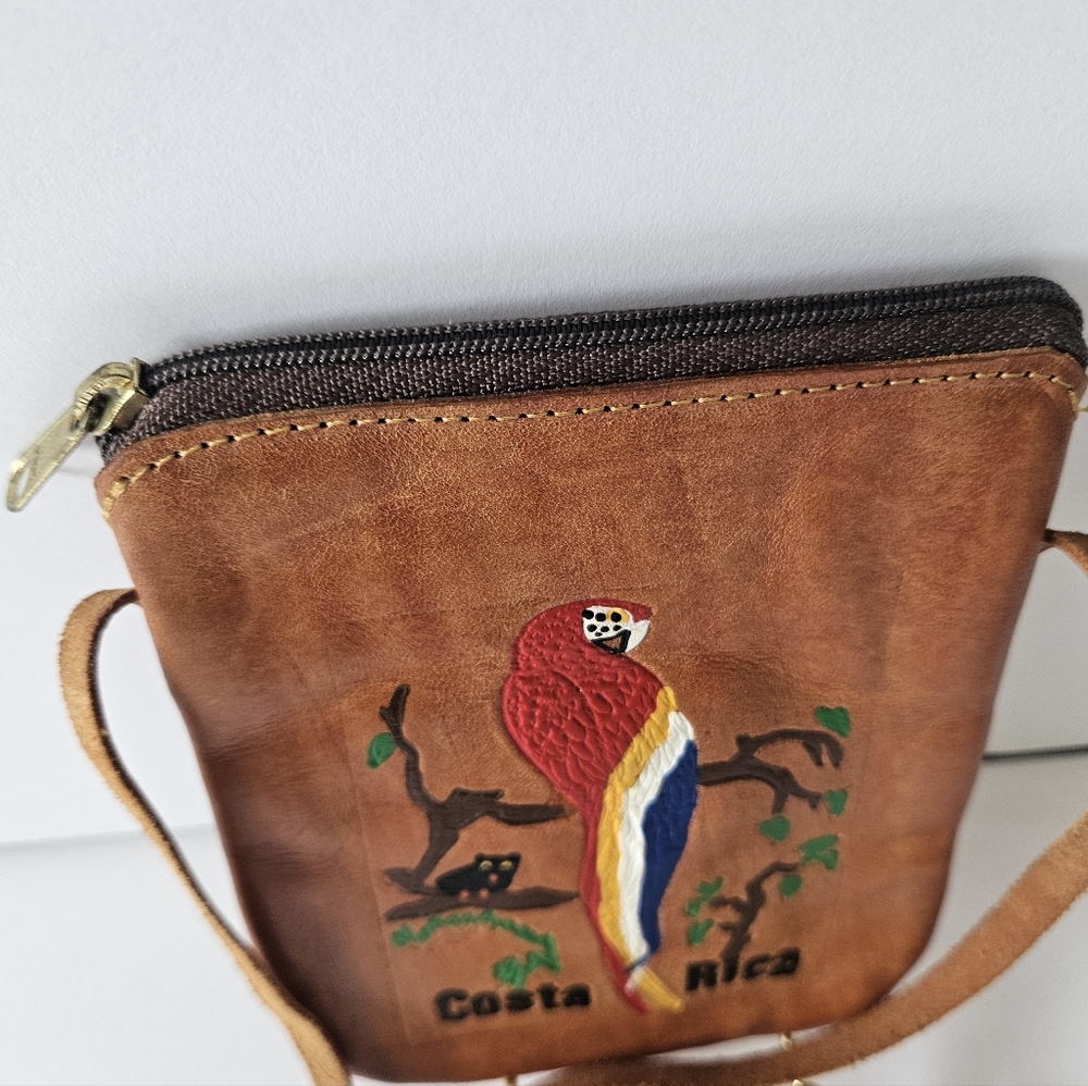 Leather Handmade Costa Rica Crossbody Bag - Picture 3 of 7
